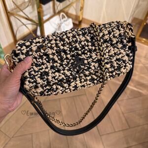 Tory Burch Britten Raffia Convertible Crossbody 175733 Raffia / Black $625